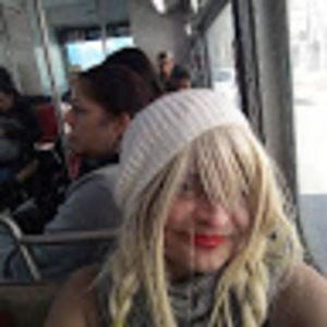 Meet your Posher, Evelyn